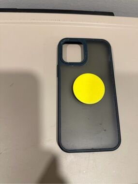 iPhone 12/12 Pro case